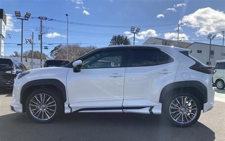 Toyota Yaris Cross, 2021 год, 1 314 000 рублей, 2 фотография