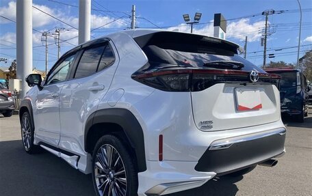 Toyota Yaris Cross, 2021 год, 1 314 000 рублей, 3 фотография