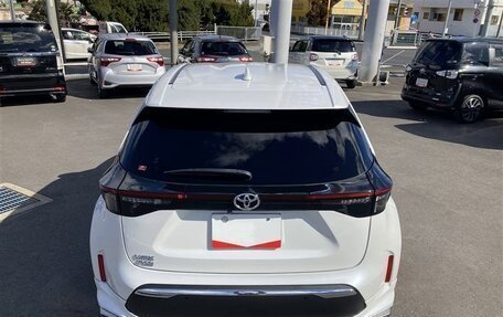 Toyota Yaris Cross, 2021 год, 1 314 000 рублей, 4 фотография