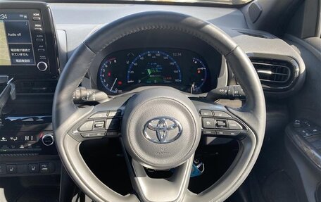 Toyota Yaris Cross, 2021 год, 1 314 000 рублей, 9 фотография