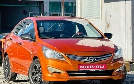 Hyundai Solaris II рестайлинг, 2015 год, 639 000 рублей, 24 фотография