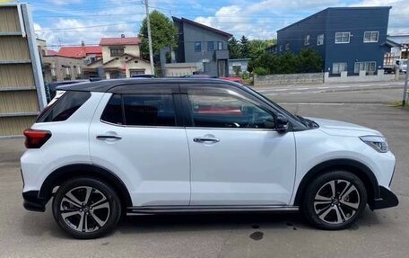 Daihatsu Rocky, 2022 год, 1 297 000 рублей, 4 фотография