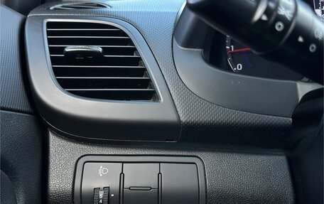 Hyundai Solaris II рестайлинг, 2014 год, 920 000 рублей, 14 фотография