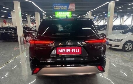 Toyota Highlander, 2025 год, 5 200 000 рублей, 5 фотография