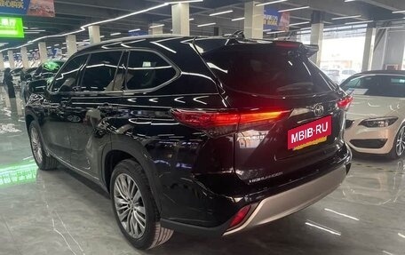 Toyota Highlander, 2025 год, 5 200 000 рублей, 4 фотография