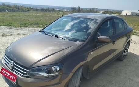 Volkswagen Polo VI (EU Market), 2015 год, 1 000 000 рублей, 3 фотография