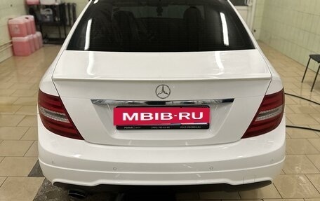 Mercedes-Benz C-Класс, 2013 год, 1 750 000 рублей, 2 фотография