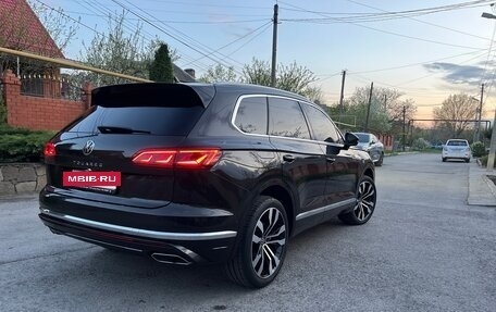 Volkswagen Touareg III, 2021 год, 5 990 000 рублей, 8 фотография