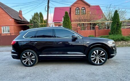 Volkswagen Touareg III, 2021 год, 5 990 000 рублей, 13 фотография