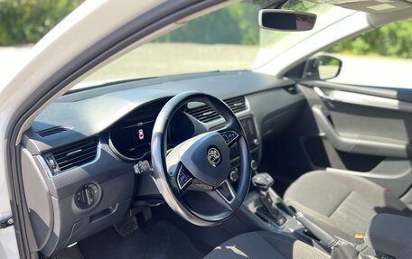 Skoda Octavia, 2019 год, 2 400 000 рублей, 11 фотография