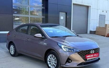 Hyundai Solaris II рестайлинг, 2021 год, 1 750 000 рублей, 3 фотография