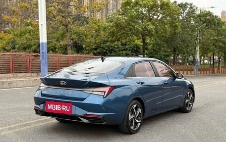 Hyundai Elantra, 2021 год, 1 550 000 рублей, 5 фотография