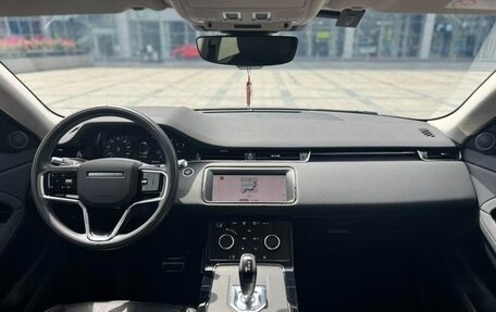 Land Rover Range Rover Evoque II, 2021 год, 2 460 400 рублей, 7 фотография