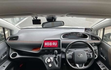 Toyota Sienta II, 2021 год, 1 186 000 рублей, 8 фотография