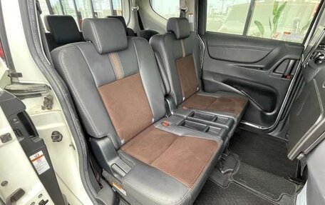Toyota Sienta II, 2021 год, 1 186 000 рублей, 13 фотография