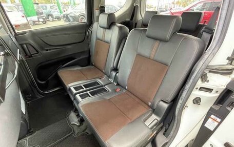 Toyota Sienta II, 2021 год, 1 186 000 рублей, 14 фотография