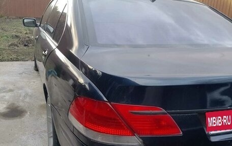 BMW 7 серия, 2005 год, 650 000 рублей, 9 фотография