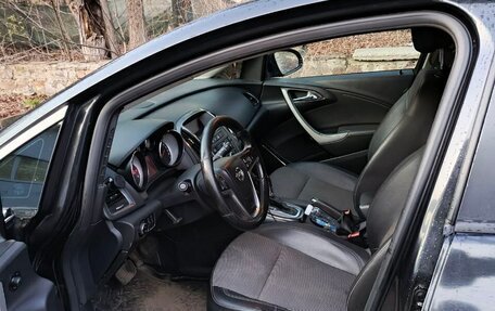 Opel Astra J, 2012 год, 690 000 рублей, 3 фотография