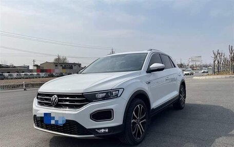 Volkswagen T-Roc I, 2021 год, 1 535 000 рублей, 3 фотография