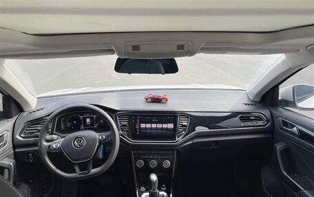 Volkswagen T-Roc I, 2021 год, 1 535 000 рублей, 8 фотография