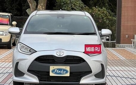 Toyota Yaris, 2020 год, 658 777 рублей, 2 фотография
