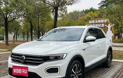Volkswagen T-Roc I, 2021 год, 1 435 000 рублей, 1 фотография