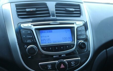 Hyundai Solaris II рестайлинг, 2013 год, 570 000 рублей, 11 фотография