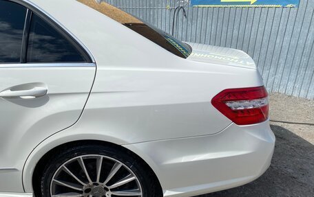 Mercedes-Benz E-Класс, 2010 год, 1 200 000 рублей, 9 фотография