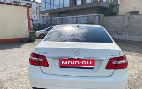 Mercedes-Benz E-Класс, 2010 год, 1 200 000 рублей, 5 фотография