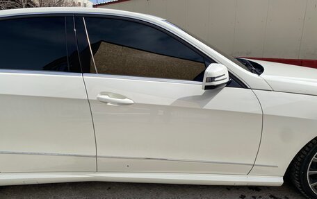 Mercedes-Benz E-Класс, 2010 год, 1 200 000 рублей, 13 фотография
