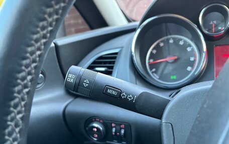 Opel Astra J, 2012 год, 800 000 рублей, 13 фотография