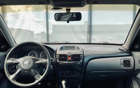 Nissan Almera, 2004 год, 295 000 рублей, 11 фотография