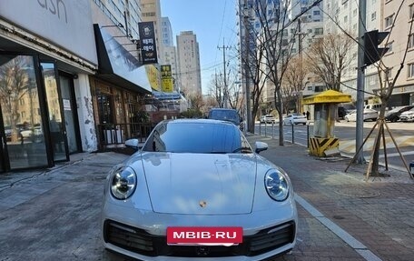 Porsche 911, 2022 год, 9 880 000 рублей, 2 фотография
