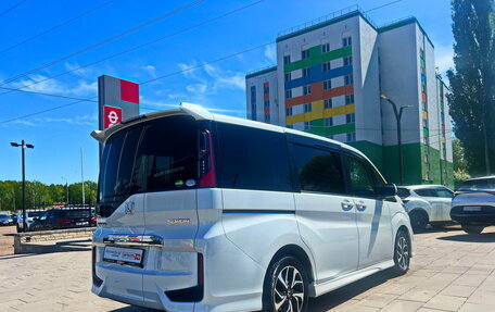 Honda Stepwgn IV, 2020 год, 2 590 000 рублей, 2 фотография