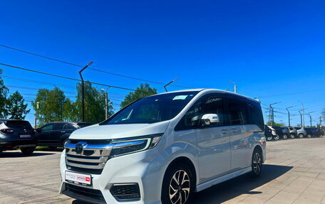 Honda Stepwgn IV, 2020 год, 2 590 000 рублей, 3 фотография