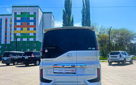 Honda Stepwgn IV, 2020 год, 2 590 000 рублей, 6 фотография