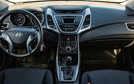 Hyundai Elantra V, 2015 год, 1 199 000 рублей, 5 фотография