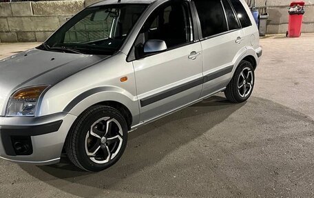 Ford Fusion I, 2008 год, 720 000 рублей, 2 фотография