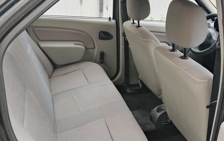 Renault Logan I, 2007 год, 355 000 рублей, 4 фотография