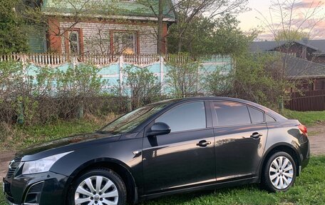 Chevrolet Cruze II, 2009 год, 680 000 рублей, 2 фотография