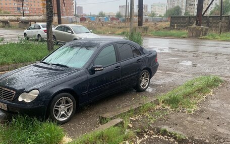 Mercedes-Benz C-Класс, 2003 год, 850 000 рублей, 2 фотография