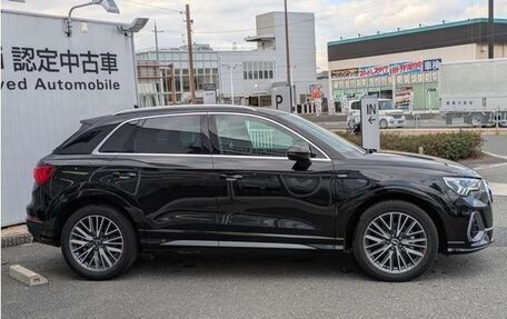 Audi Q3, 2021 год, 2 400 000 рублей, 5 фотография