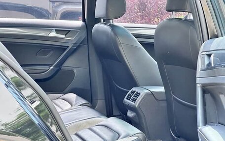 Volkswagen Golf VII, 2020 год, 1 645 000 рублей, 9 фотография
