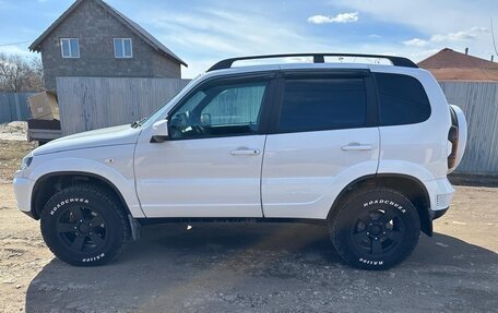 Chevrolet Niva I рестайлинг, 2019 год, 1 090 000 рублей, 2 фотография