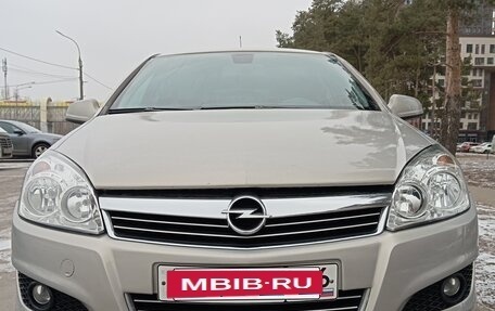 Opel Astra H, 2010 год, 850 000 рублей, 2 фотография