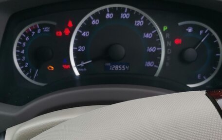 Toyota ISis I, 2011 год, 1 150 000 рублей, 6 фотография