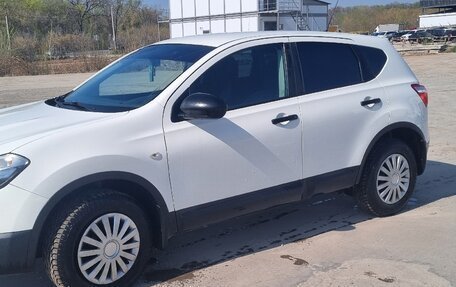 Nissan Qashqai, 2011 год, 960 000 рублей, 2 фотография