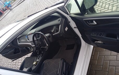 Honda Jade I, 2015 год, 1 575 000 рублей, 8 фотография