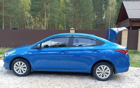Hyundai Solaris II рестайлинг, 2017 год, 930 000 рублей, 8 фотография