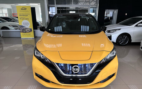 Nissan Leaf II, 2019 год, 1 500 000 рублей, 9 фотография